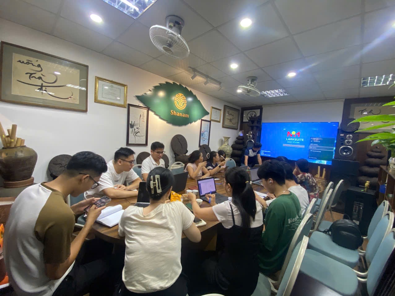 Shanam – Hệ thống spa & chuyển đổi số trên Lark